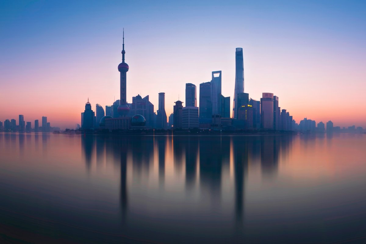5-Day Shanghai & Water Towns Tour